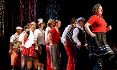 APAE de Guaxupé apresenta espetáculo teatral na Feira do Produtor Rural, em São José da Barra