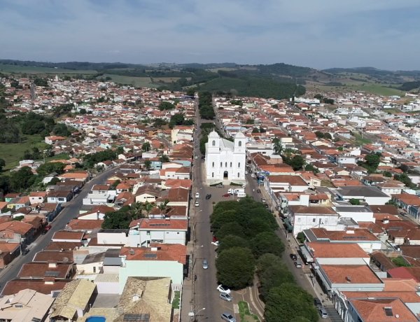 Prefeitura de Muzambinho publica novo decreto que limita horário de bares e regulamenta festas noturnas
