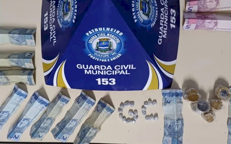 Guarda Municipal de Guaxupé prende dois suspeitos de tráfico de drogas próximo a escola