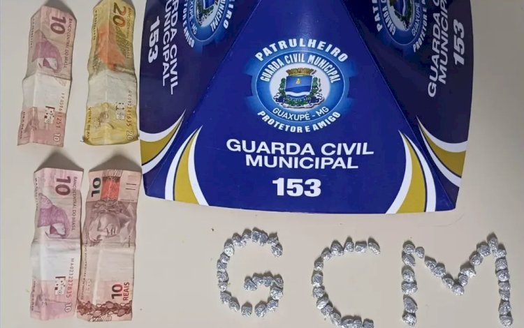 Guarda Municipal de Guaxupé prende dois suspeitos de tráfico de drogas próximo a escola