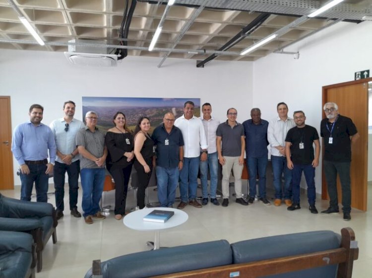 Guaxupé estuda modelo de autarquia municipal para saneamento em visita ao DMAE de Poços de Caldas