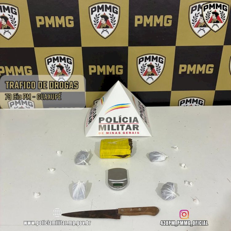 Mochila com drogas é encontrada em residência após abordagem policial em Guaxupé