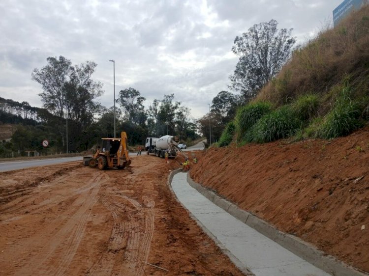 Trevo de Muzambinho recebe obra para resolver problema histórico de alagamentos na BR-146