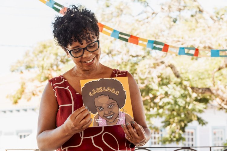 Escritora Claudinea Moreira lança o livro infantil “Cabeluda” em evento cultural neste sábado