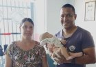 Bebê recém-nascida afogada com leite é salva pela PM de Bariri