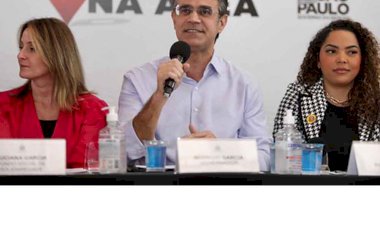 Governador assina contrato e anuncia início dos atendimentos no Hospital das Clínicas de Bauru