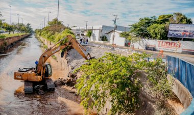 Prefeitura de Bauru inicia recuperação da avenida Nuno de Assis