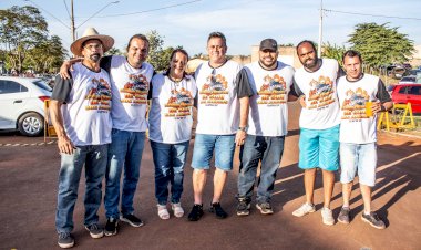 Campeonato de Som atrai grande público na Prainha  de Itapuí e arrecada alimentos para o Fundo Social