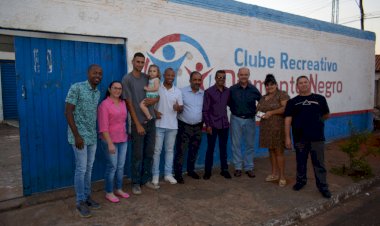 Edcarlos leva Deputado Ricardo  Madalena para conhecer demandas  do Clube Recreativo em Bariri