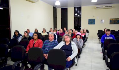 Sindicato e profissionais da enfermagem recorrem novamente aos vereadores após governo Abelardo-Foloni permanecer irredutível em relação ao pagamento do novo piso salarial