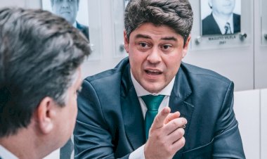 Abelardinho pode ser cassado na próxima terça-feira caso vereadores sigam relatório final da Comissão Processante; confira os principais apontamentos do relator Edcarlos Santos no parecer aprovado por unanimidade