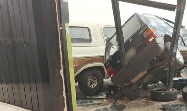 Motorista embriagado invade oficina mecânica em Jaú