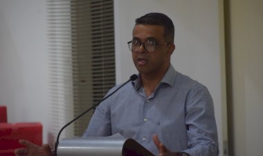 Entidades contempladas com emendas impositivas ainda não receberam o repasse; vereadores apontam má vontade e politicagem da administração: “No Estado está mais fácil receber a verba do que no município de Bariri”, diz Edcarlos