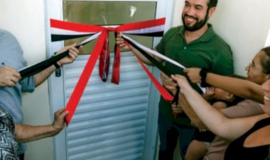 Famílias de Agudos sofrem com graves problemas estruturais e falta d’água em casas populares entregues pela gestão Fernando Octaviani