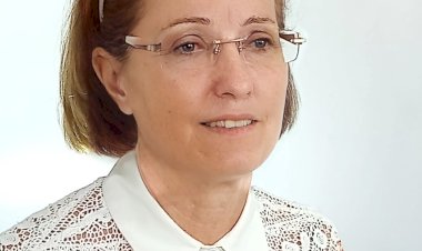 Diretora de Educação esclarece resolução sobre carnaval nas escolas e desmente suposta proibição de festas juninas e afins; “Tudo aquilo que vai excluir um aluno, temos que repensar”, diz Cinira