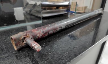 Briga em condomínio termina com morador morto com golpes de barra de ferro