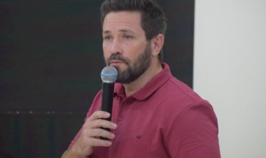 Vereadores fazem duras críticas à Saúde Municipal de Bariri e convocam o diretor José Rufato para prestar esclarecimentos na próxima sessão