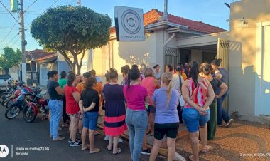 Sindicato deflagra “estado de greve” de professores e ADIs; Reivindicação também pede cumprimento da “Lei do Descongela” e revisão salarial de diversas categorias