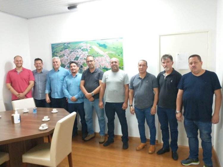 Itaju doa terreno para expansão de empresa de açúcar e fomenta geração de empregos