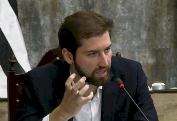 Baririenses podem recorrer judicialmente contra taxa ilegal cobrada pela prefeitura via carnê de IPTU nos últimos cinco anos, diz jurista