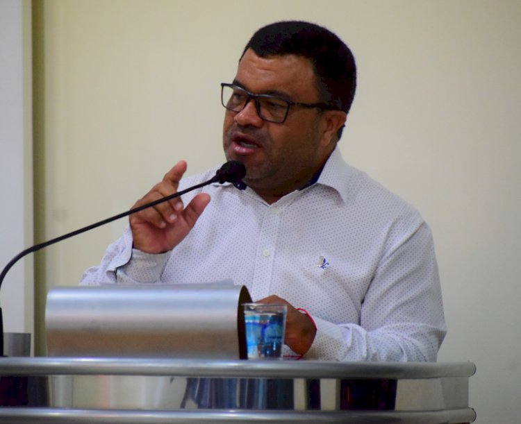 Vereador autor da denúncia que cassou Abelardinho é alvo de pedido de impeachment; CP é aberta e Gilson corre o risco de perder a cadeira ao questionar morte de recém-nascido por suposta falta de oxigênio
