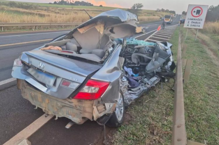 Colisão entre carro e ônibus deixa dois mortos em Macatuba