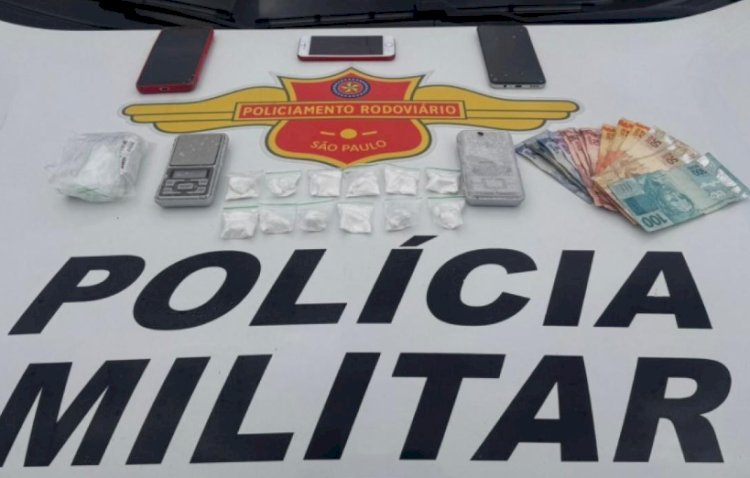Homem é preso em Jaú com R$ 3,4 mil de cocaína no carro