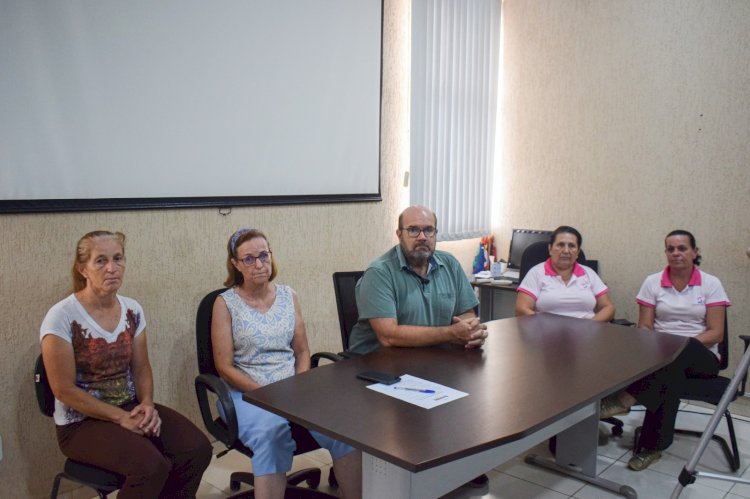 Merenda escolar: TCE notifica e Prefeitura de Bariri passa a readequar refeições de alunos; novo protocolo gera críticas e Educação emite nota