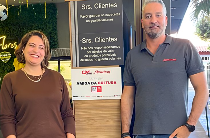 Michelassi recebe reconhecimento da Ativaz por apoio ao Cine Clubinho Bariri e anuncia nova parceria cultural